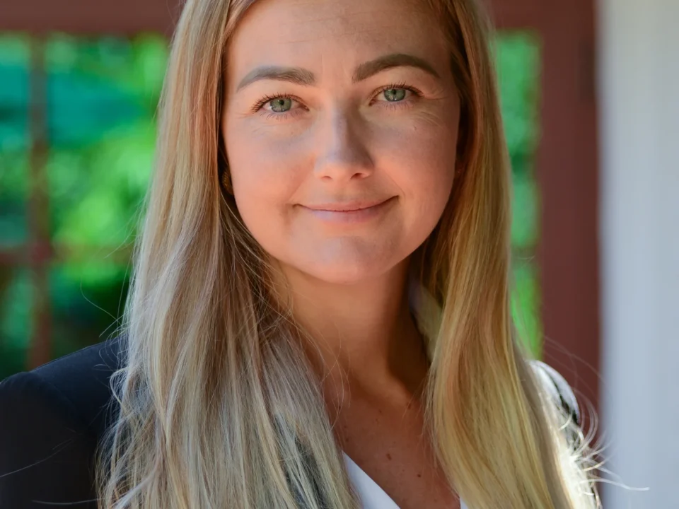 Raminta Gonzalez – Account Executive FFO